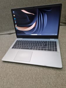 Notebook Dell I5 10º geração / 16gb de memória / ssd nvme 256gb + hd 1 tera