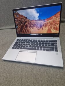 Notebook HP elitebook / i5 10th / 16gb de memória / ssd nvme 256gb